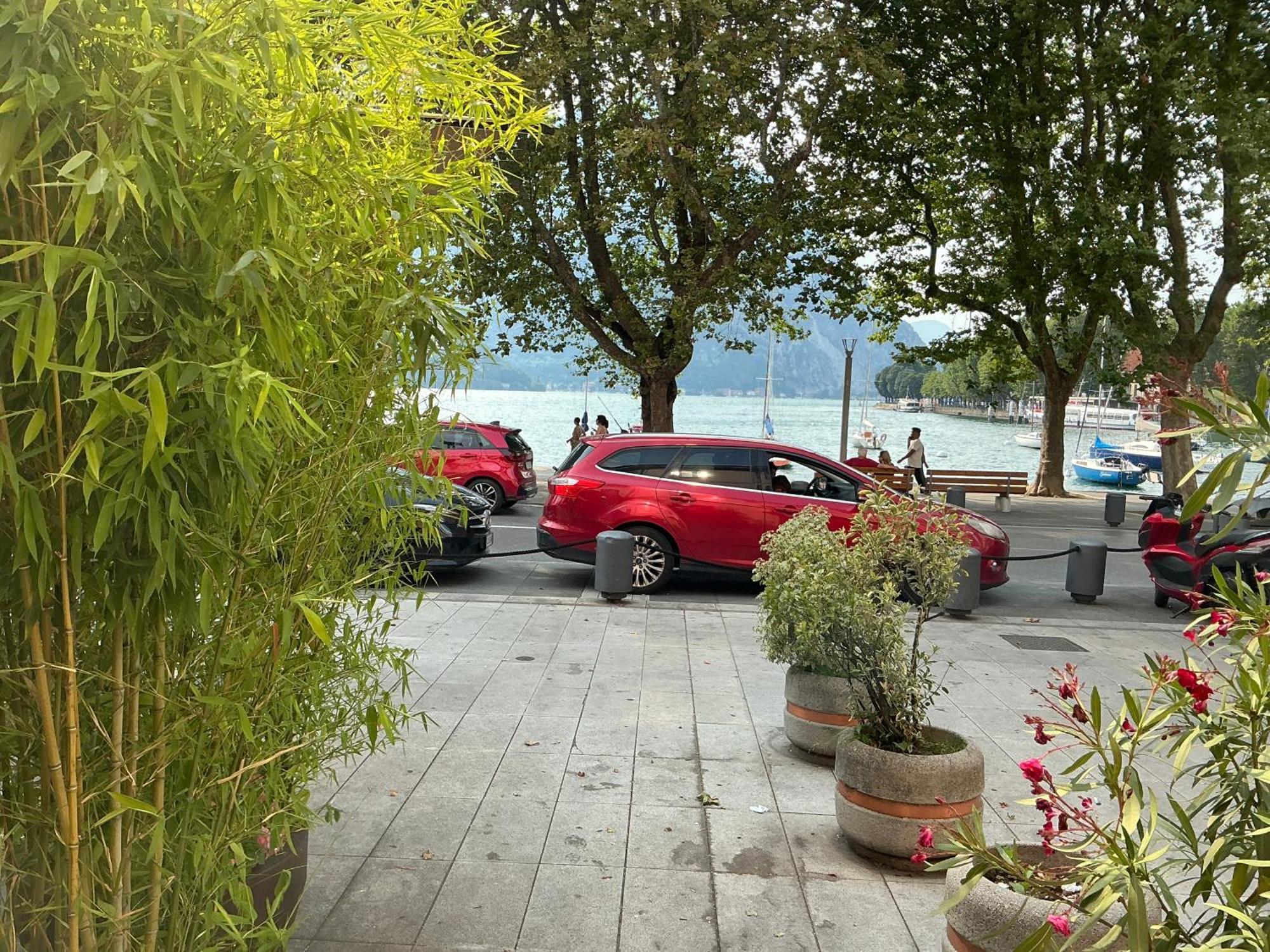 La Viscontea Lägenhet Lecco Exteriör bild